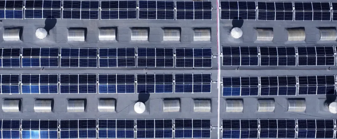 Arosa Industries inaugureaza centrala fotovoltaica de 498 kW implementata de Servelect